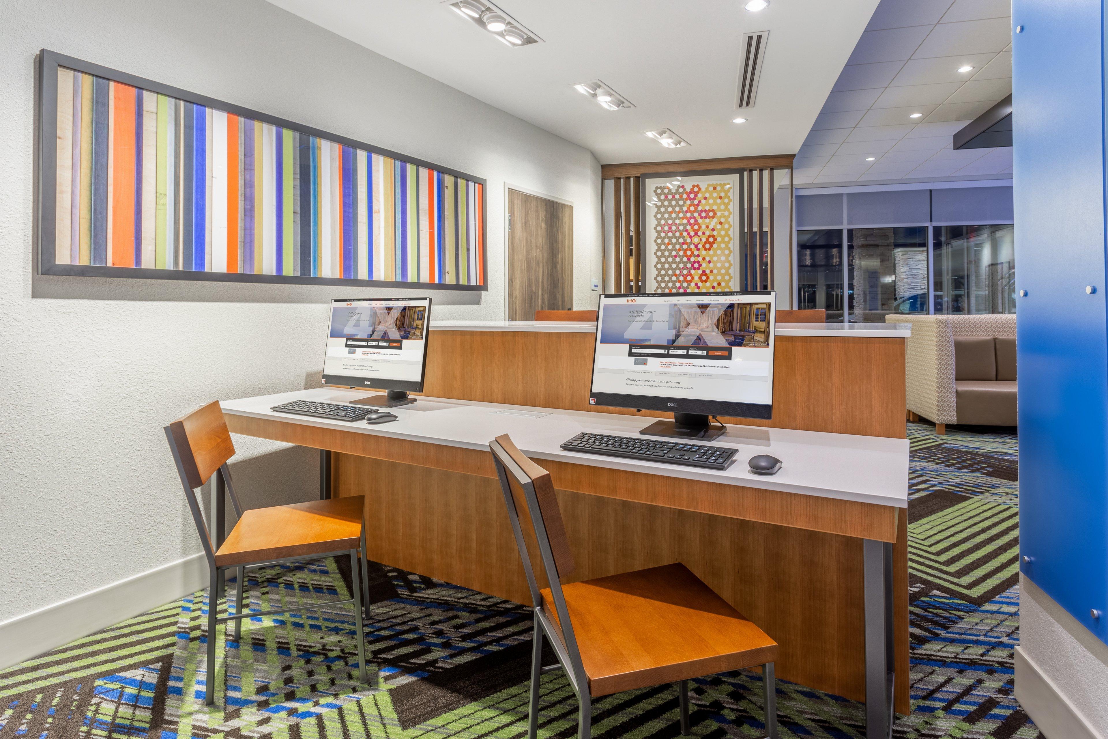 Holiday Inn Express & Suites - Florence - Cincinnati Airport By Ihg Экстерьер фото